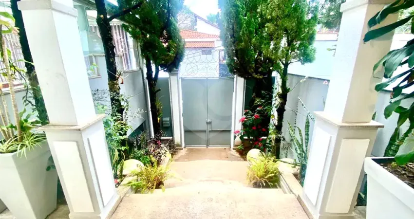 Casa com 4 quartos à venda na Rua Tenente Moura, Horto Florestal, São Paulo