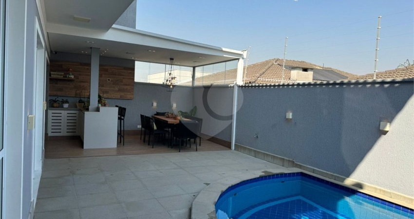 Casa com 3 quartos à venda na Rua Domingos Muniz, Jardim Virgínia Bianca, São Paulo