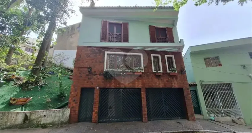 Casa com 3 quartos à venda na Rua Mateus Leme, 479, Água Fria, São Paulo