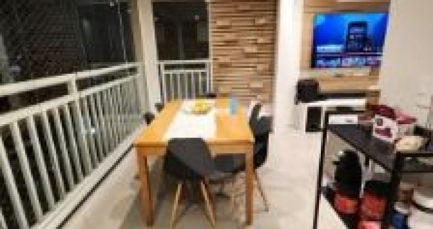 Apartamento-3 dormitorios, 1 suite, 2 vagas