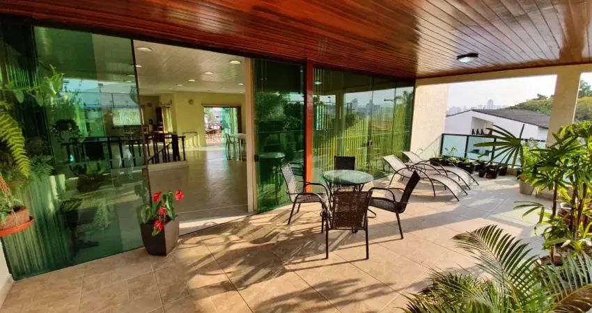 Casa à venda com piscina e churrasqueira no bairro do jardim frança aceita permuta