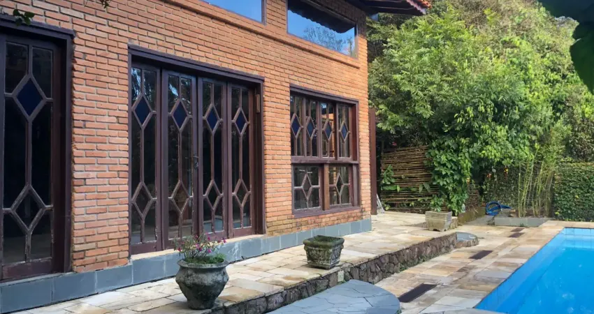 Casa para locação no condomínio alpe da cantareira 240 m², 5 quartos, piscina- mairiporã - sp