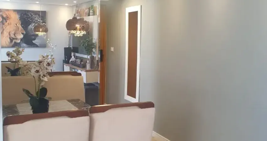 Lindo apartamento dois dormitórios uma vaga de garagem livre