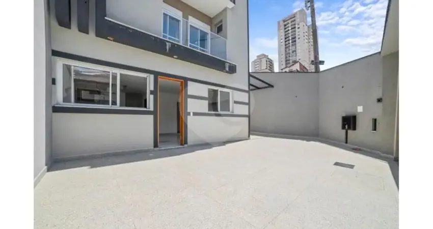 Sobrado novo localizado próximo Av. Braz Leme Santana 3 suítes 2 vagas