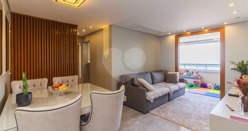 Cobertura  com 168m² para venda na Vila Maria.