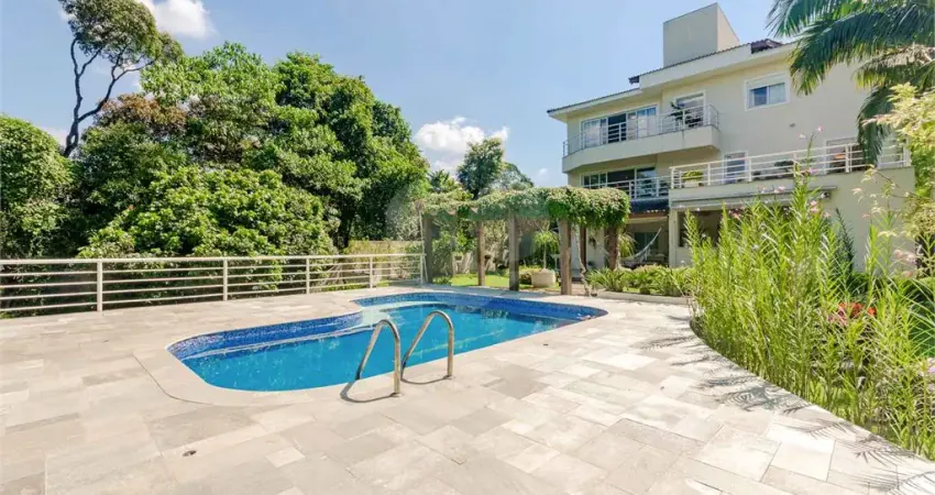 Casa em condomínio fechado com 4 quartos à venda na Alameda dos Mandarins, 400, Caraguatá, Mairiporã