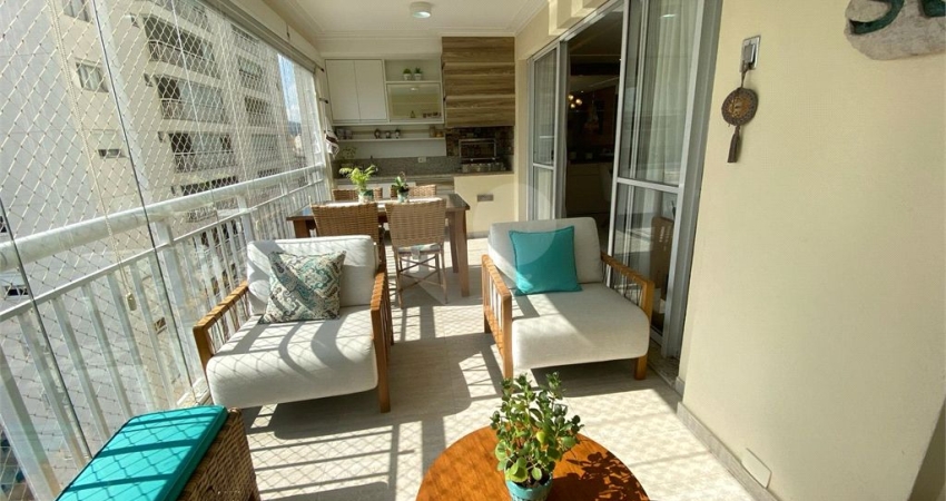 Vende-se: Apartamento 122m² no Mandaqui, 3 Quartos (1 Suíte), Varanda Gourmet, 2 Vagas!