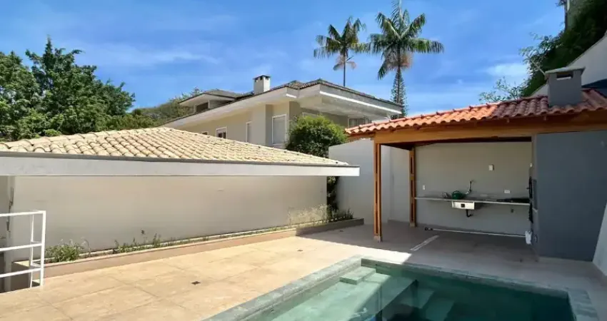 Casa térrea alto padrão no jardim são bento - 4 suítes, 5 vagas e piscina