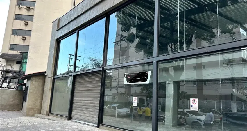 Lindo Prédio Comercial de 410 m² em Localização Estratégica