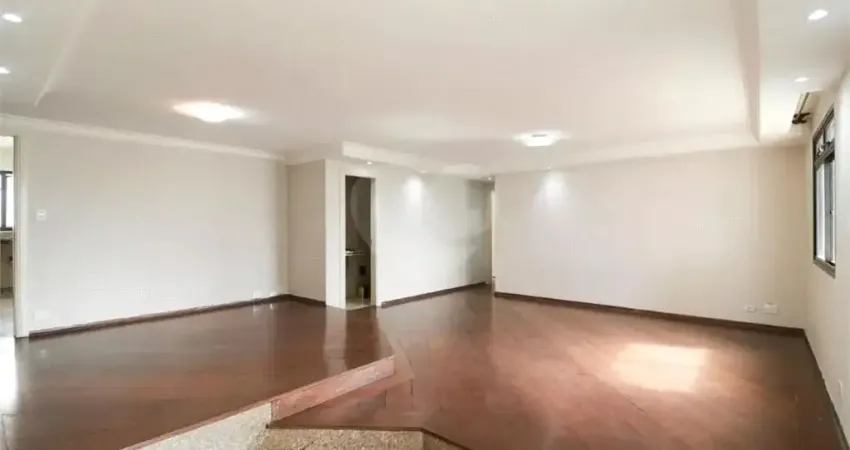 Apartamento com 4 quartos à venda na Rua Aureliano Leal, 141, Água Fria, São Paulo