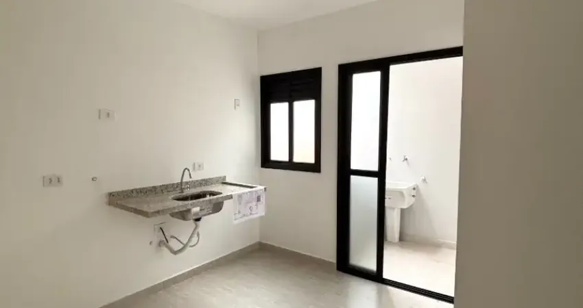 Apartamento novo com 2 dormitórios amplos, living integrado a cozinha e prédio com elevador.