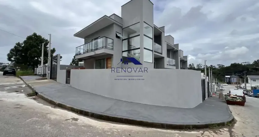 Sobrado de esquina com 03 dormitórios sendo 01 suíte – alta vista, são josé/sc