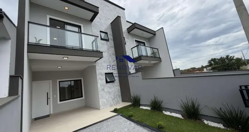 Sobrado com 2 dormitórios (1 suíte), sacada, bairro com ciclovia.