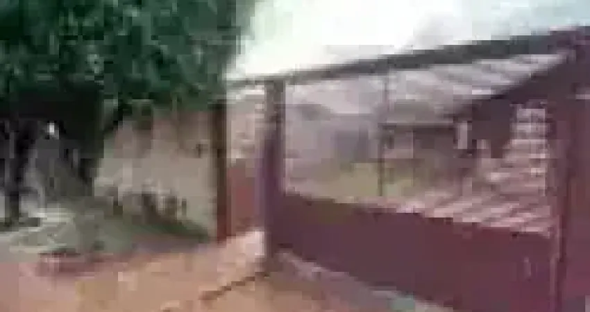 Casa com 2 quartos à venda na Avenida Rachid Neder, Monte Castelo, Campo Grande