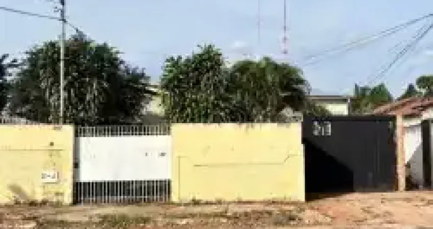 Casa com 2 quartos à venda na Rua Brás Cubas, 217, Vila Carvalho, Campo Grande