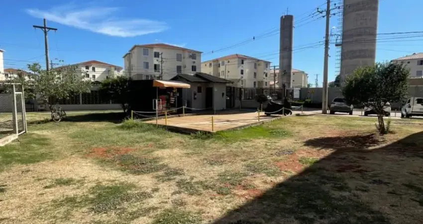 Vendo apto no residencial itaperuna com 2 quartos 1 banheiro