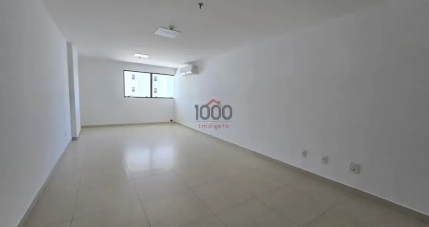 Sala comercial com 1 sala à venda na Rua Batista de Oliveira, 1, Granbery, Juiz de Fora