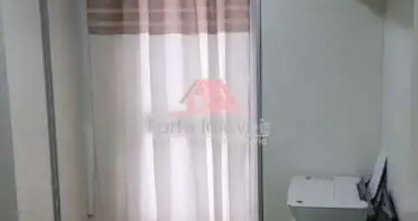 Casa Duplex com 3 dormitórios com 1 suíte - No Condomínio Vivant - CG / RJ
