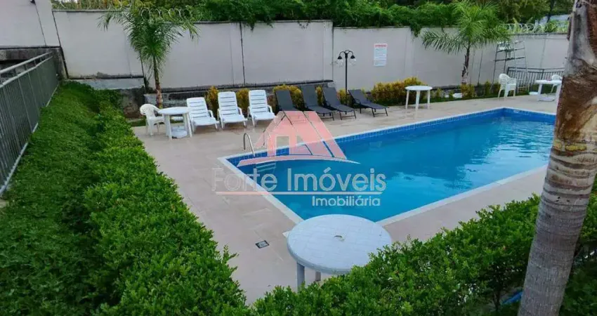 APARTAMENTO COM COZINHA PLANEJADA NA ESTRADA DA PEDRA
