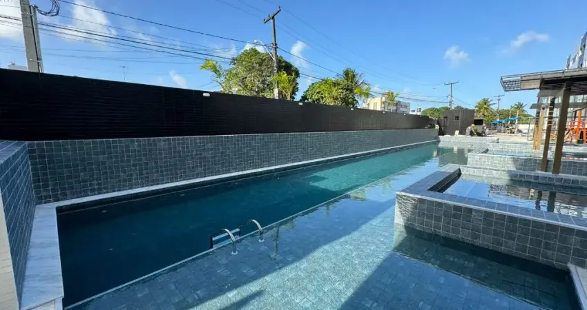 Belissimo apartamento em condomino fechado, com acabamento diferenciado, possuindo área de lazer completa.