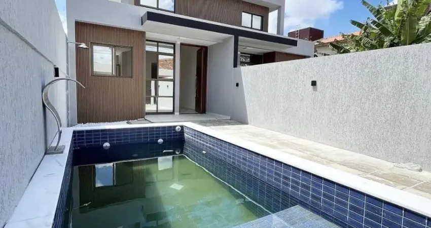 EXCELENTE CASA, COM ACABAMENTO DIFERENCIADO, ÓTIMA LOCALIZAÇÃO
