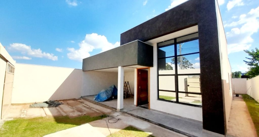 Casa a venda no Bairro Novo Igarapé em Igarapé - MG