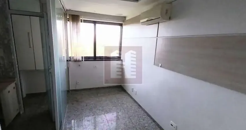 CONJUNTO COMERCIAL - RUA APUCARANA - METRÔ CARRÃO - TATUAPÉ