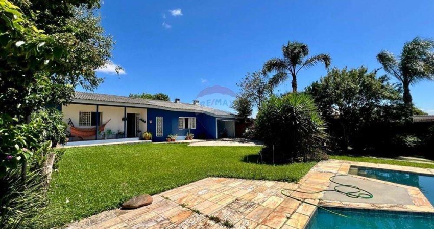CASA EM PASSO FUNDO 2 SUÍTES (DORMITÓRIOS) COM PISCINA