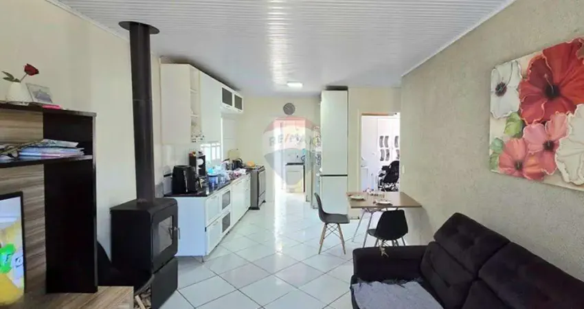Casa com 2 quartos à venda na Rua Clarimundo dos Santos, 373, Boqueirão, Passo Fundo