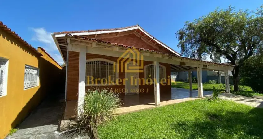 Charmosa casa térrea em localização privilegiada no Indaiá, com 5 dormitórios e muitas possibilidades!