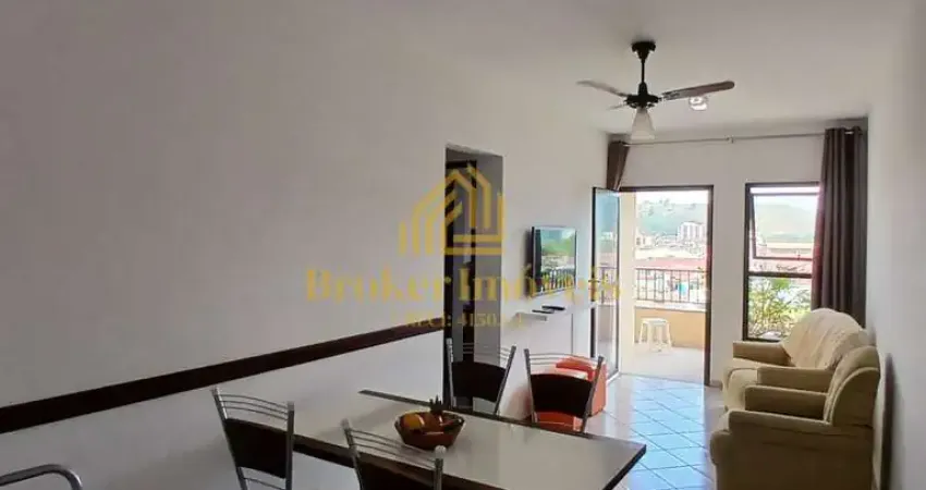 Apartamento no edifício Villas Cozzi Martim de Sá a 500 metros da praia