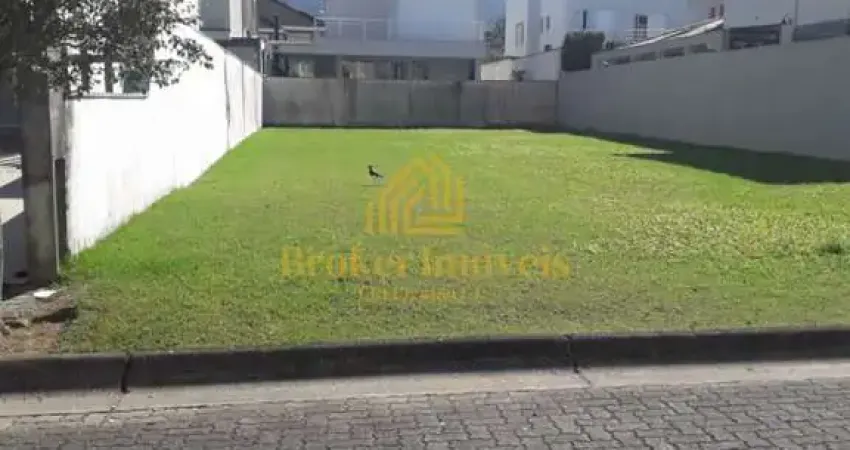 Terreno com 360m² no Condomínio Costa Nova Residence Club no Massaguaçu- Condomínio Altíssimo Padrão