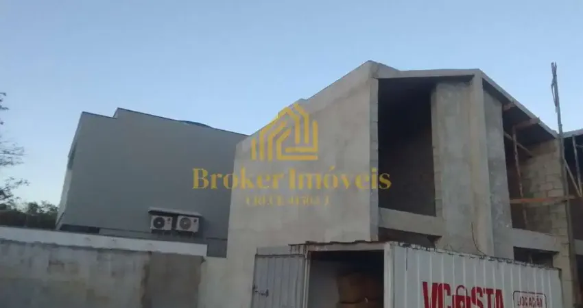 Loft Exclusivo em Village Massaguaçu 1 minuto da Praia | Arquitetura Moderna e Estilo Industrial