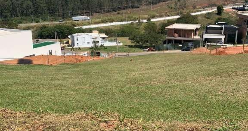 Terreno Com Vista Privilegiada à venda no Condomínio Vale Das Águas em Bragança Paulista-SP