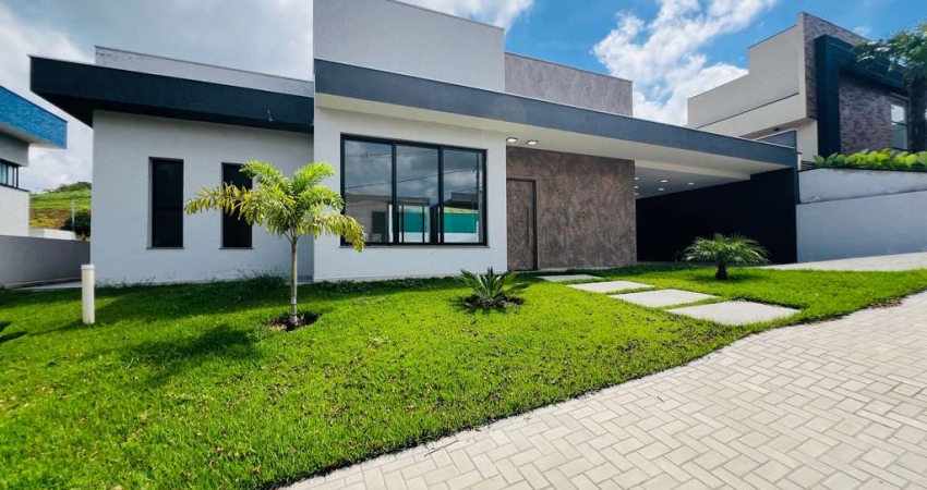 Excelente casa à venda no Condomínio Terras de Santa Cruz em Bragança Paulista/SP