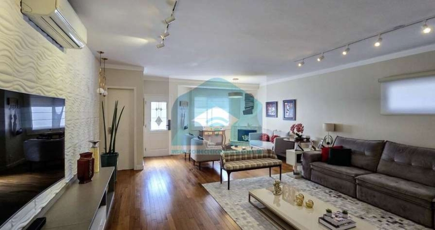 Casa de Condomínio com 4 Quartos e 4 banheiros à Venda, 294 m² por R$ 2.200.000