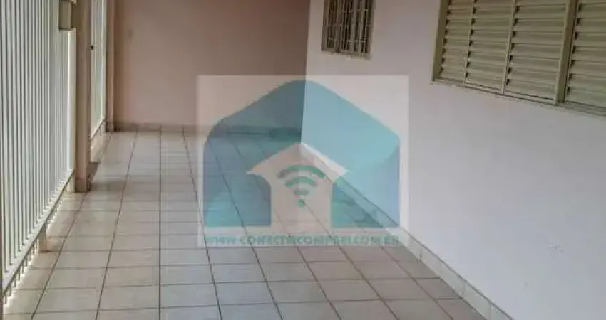 OPORTUNIDADE DE INVESTIMENTO ! Casa localizada na Avenida próximo ao colégio tecno sert.
