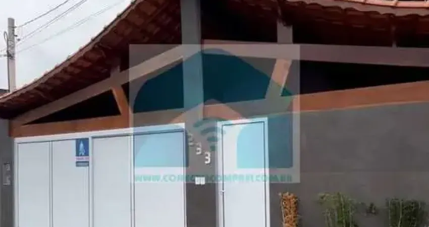 Casa no Bairro Tupi Praia Grande SP, com 4 dorm itórios , 2 banheiros