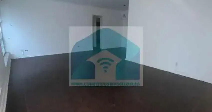 Apartamento de 134m² para locação em Pinheiros com 3 dorms. (1 suíte), sala estar/jantar e 1 vaga
