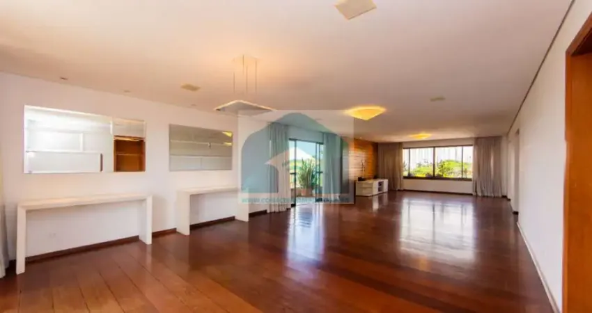 Cobertura com 5 quartos para alugar na Rua São Benedito, 529, Santo Amaro, São Paulo