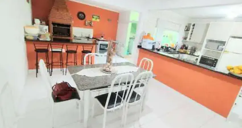 Sobrado com 4 dormitórios à venda, 188 m² por R$ 400.000,00 - Jardim Itanguá - Sorocaba/SP