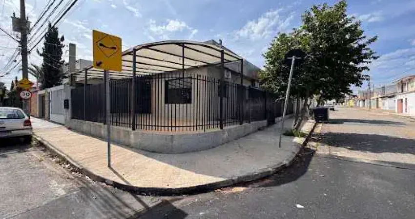 Casa com 3 dormitórios para alugar, 250 m² por R$ 4.600,00/mês - Jardim São Paulo - Sorocaba/SP