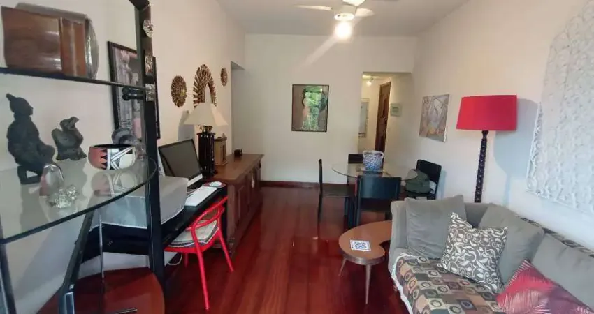 Apartamento para venda com 2 quartos Icaraí