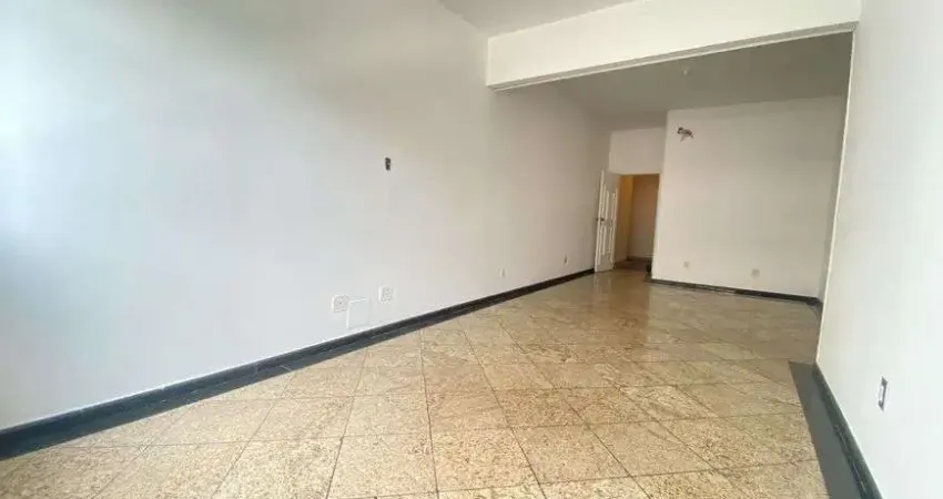 Apartamento para venda possui 132 metros quadrados com 3 quartos em Icaraí - Niterói - RJ