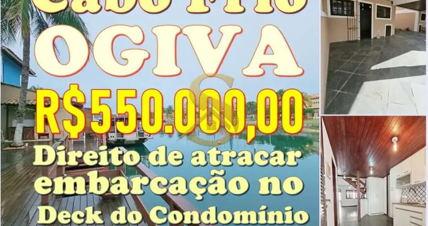 Casa geminada triplex à venda na ogiva, cabo frio - com deck para lancha