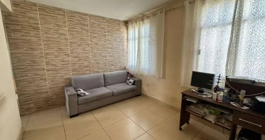 Apartamento com 3 dormitórios à venda, 75 m² por R$ 220.000,00 - Califórnia - Belo Horizonte/MG