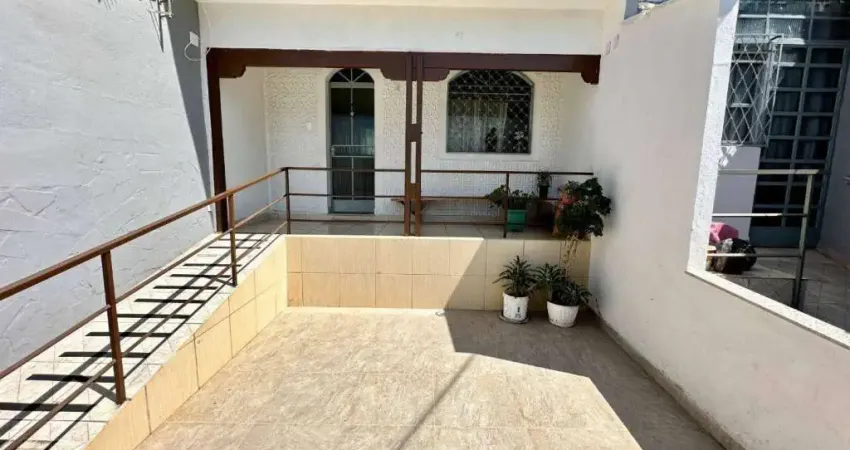 Casa com 5 dormitórios à venda, 165 m² por R$ 624.000,00 - João Pinheiro - Belo Horizonte/MG