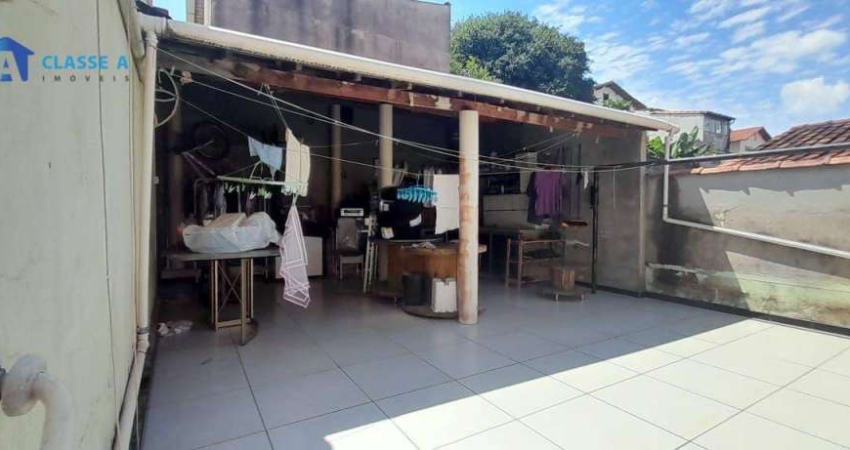 Classe A oferece esta Casa com 3 dormitórios à venda, 181 m² por R$ 650.000 - Alípio de Melo - Belo Horizonte/MG