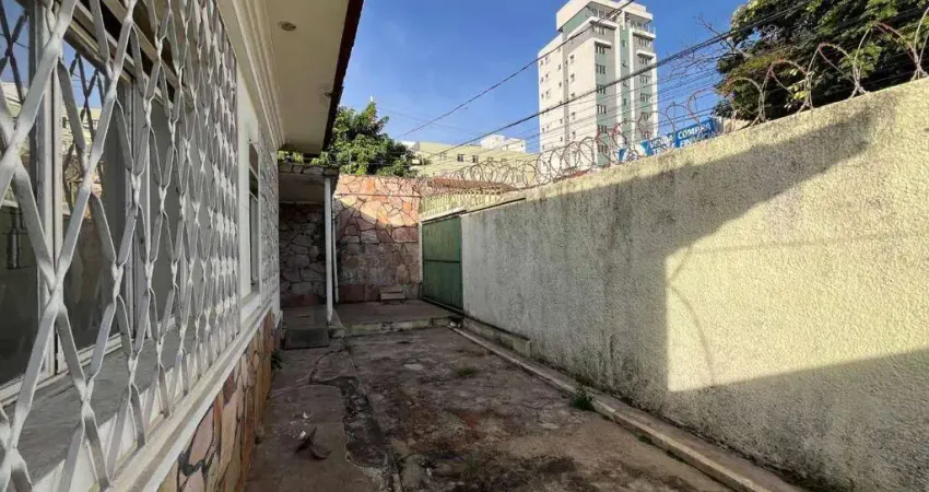 Casa com 4 dormitórios à venda, 180 m² por R$ 650.000,00 - Nova Suíssa - Belo Horizonte/MG