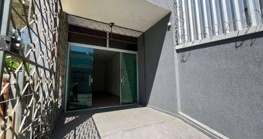 Classe A Imóveis apresenta: Casa Ampla para Locação no Coração do Alípio de Melo